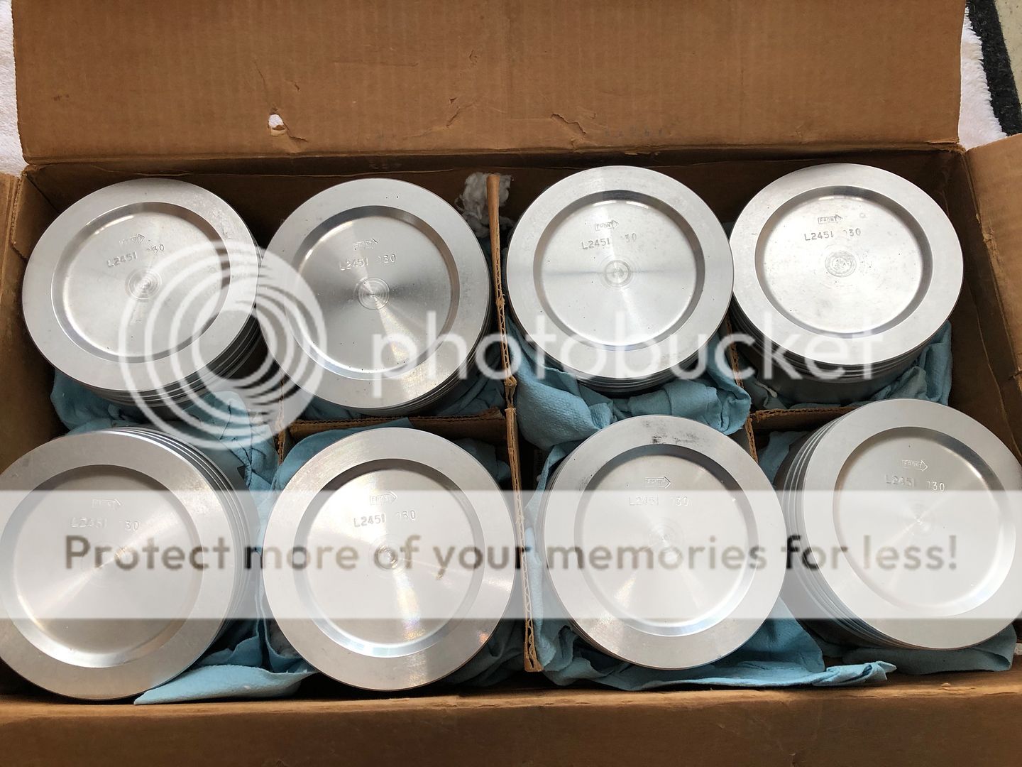 Oldsmobile 403 Forged Pistons Old Stock - ClassicOldsmobile.com